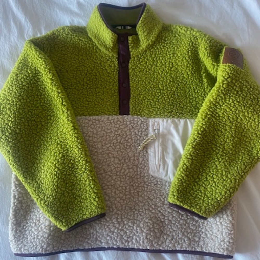 Tory Sport Soft, High-Pile Relaxed Fit Fleece - L in Pristine Condition